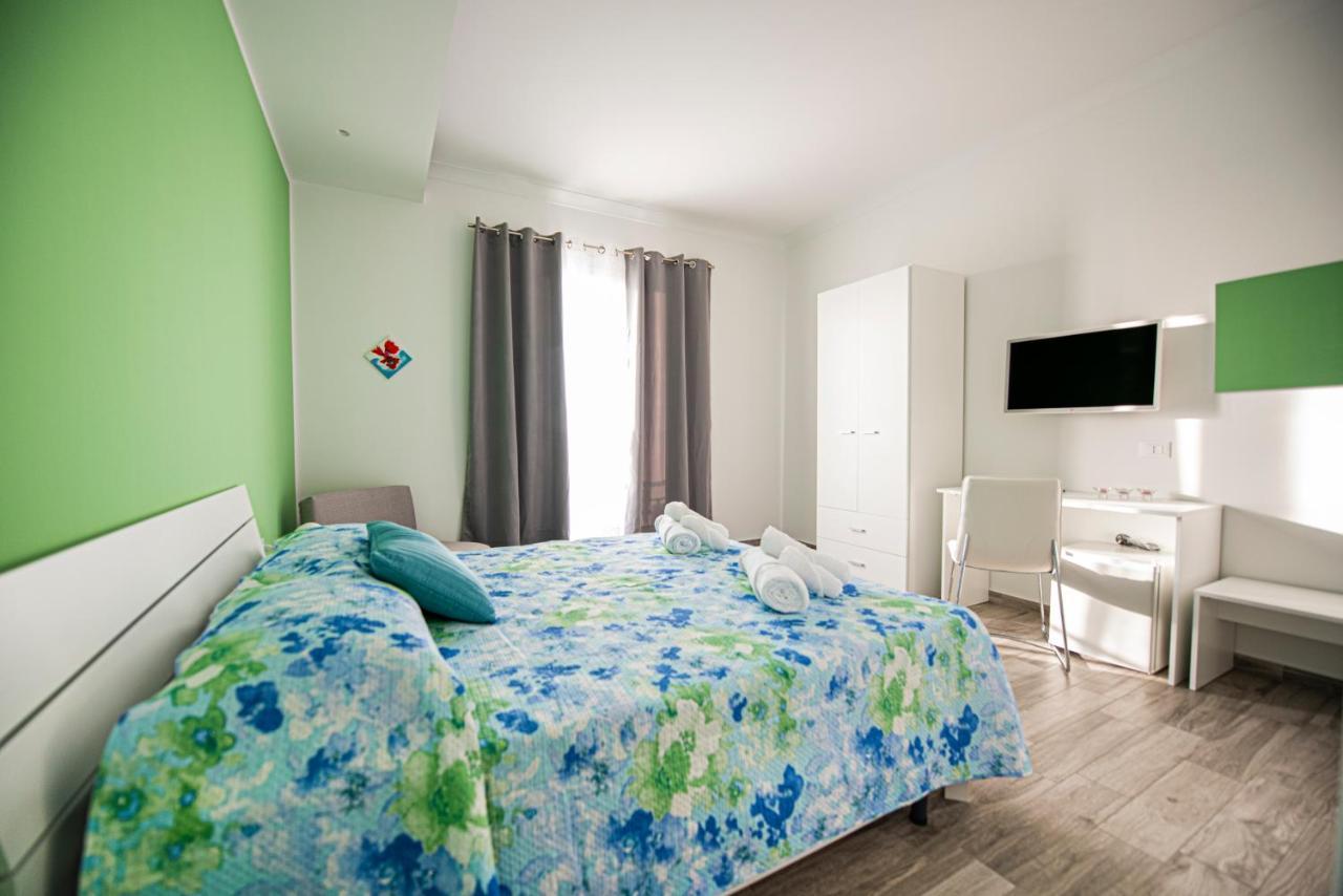 L' Arcobaleno B&B Castelluzzo Ngoại thất bức ảnh