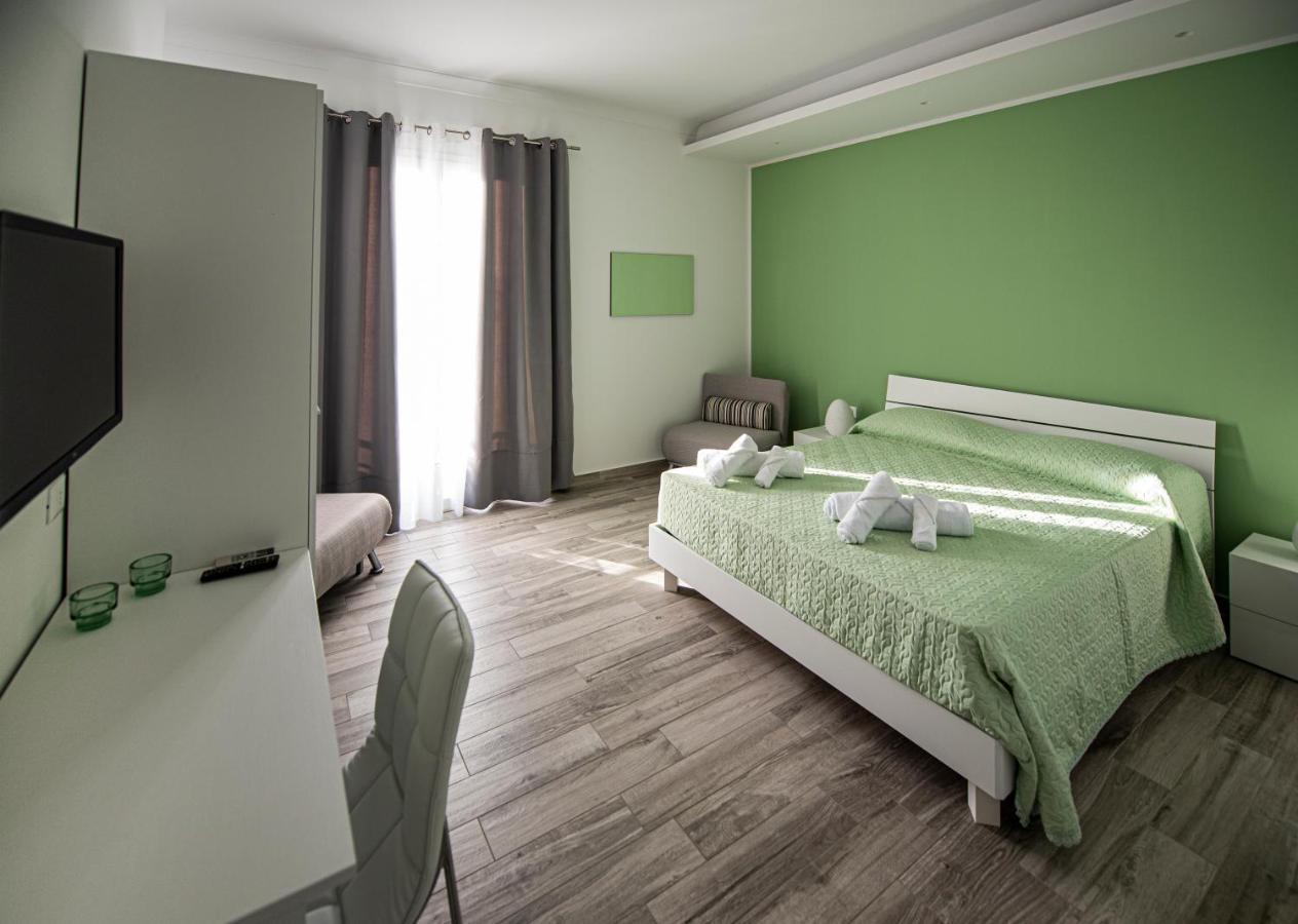 L' Arcobaleno B&B Castelluzzo Ngoại thất bức ảnh